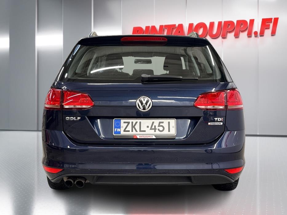 VOLKSWAGEN Golf 2015