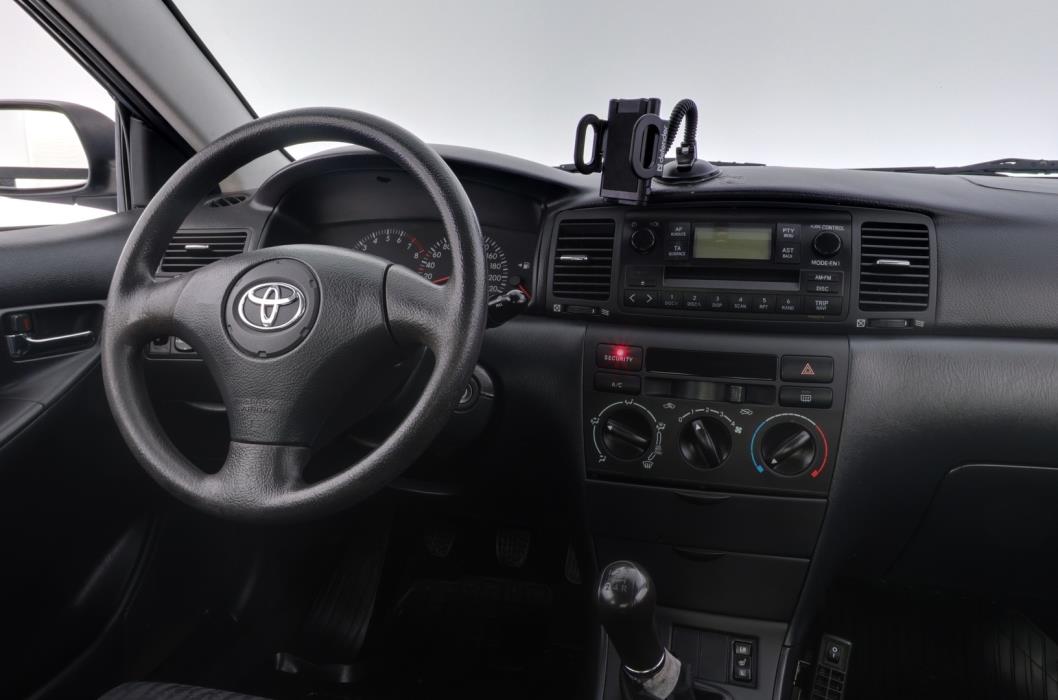TOYOTA Corolla 2003