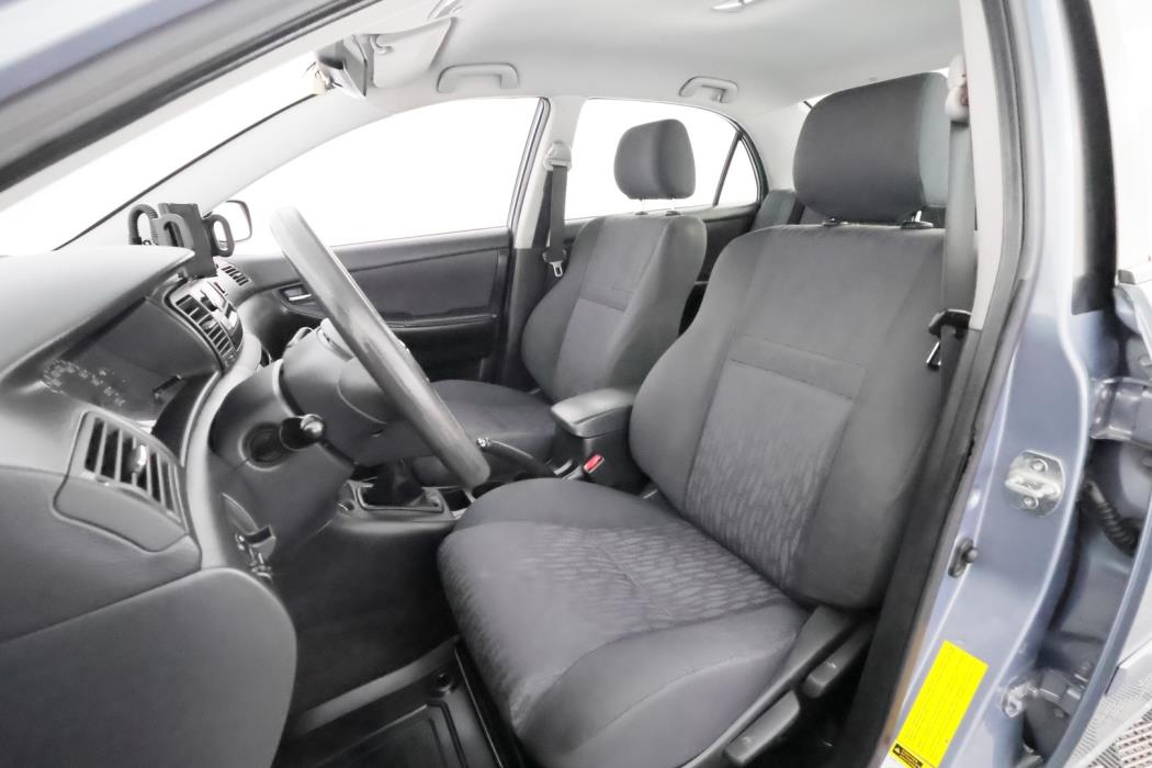 TOYOTA Corolla 2003
