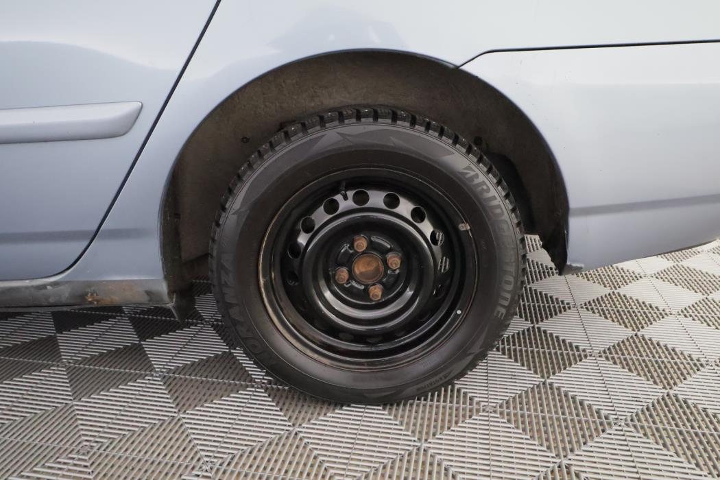 TOYOTA Corolla 2003