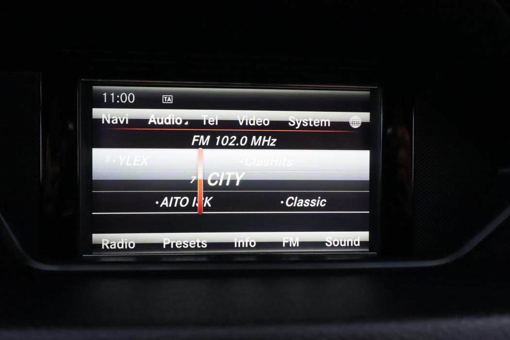 MERCEDES-BENZ E 2013