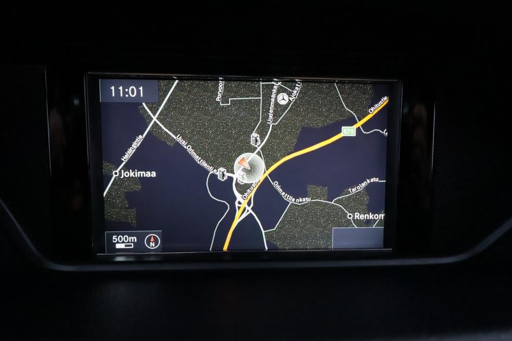 MERCEDES-BENZ E 2013