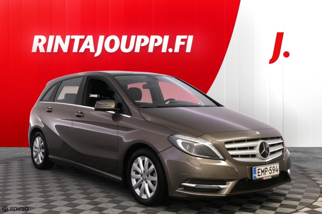 MERCEDES-BENZ B 2013