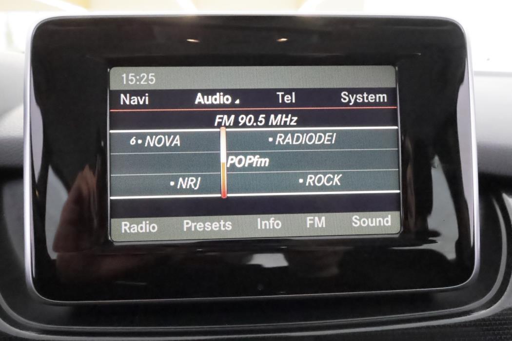 MERCEDES-BENZ B 2013