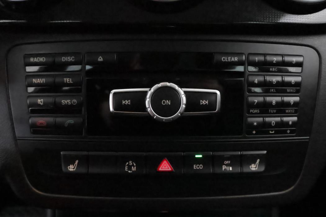 MERCEDES-BENZ B 2013