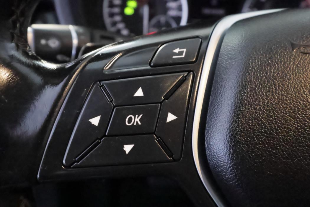 MERCEDES-BENZ B 2013