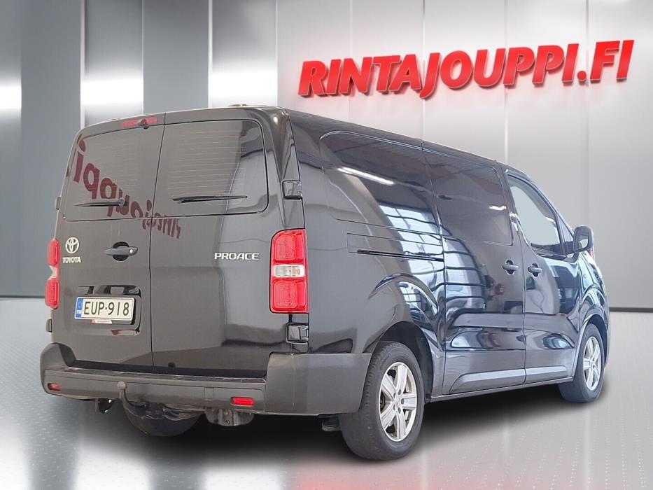 TOYOTA Proace 2023