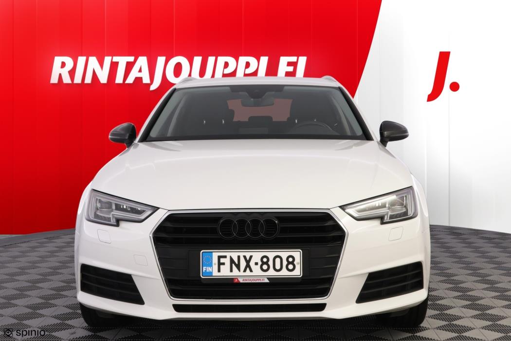 AUDI A4 2019