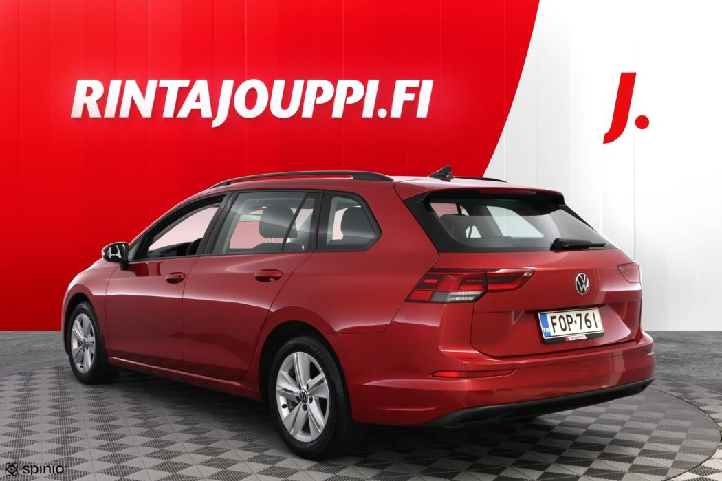 VOLKSWAGEN Golf 2021