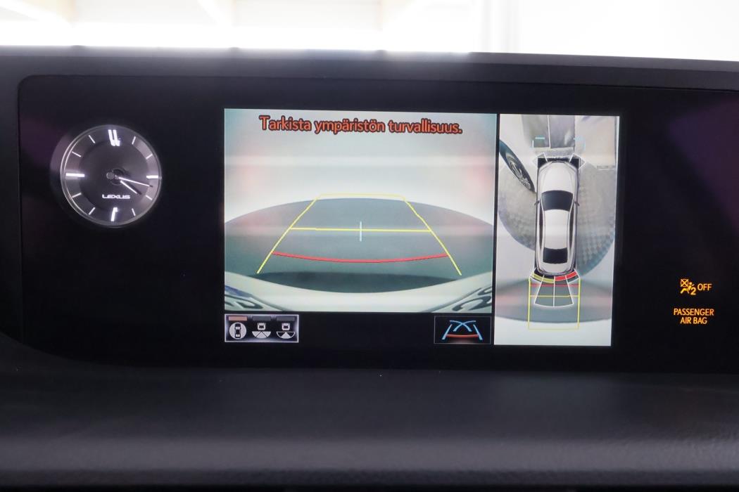 LEXUS ES 2019