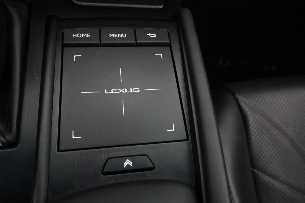 LEXUS ES 2019