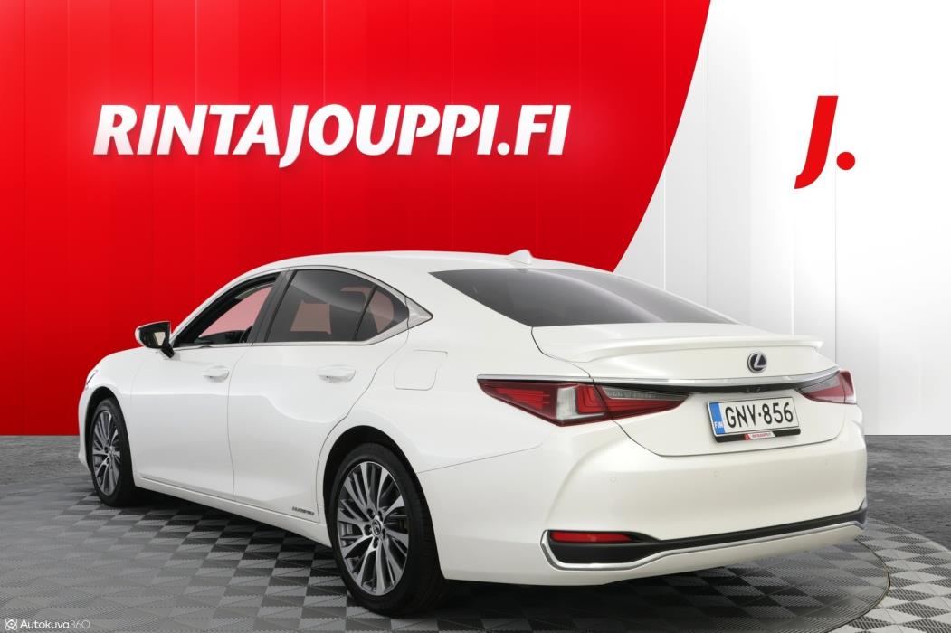 LEXUS ES 2019