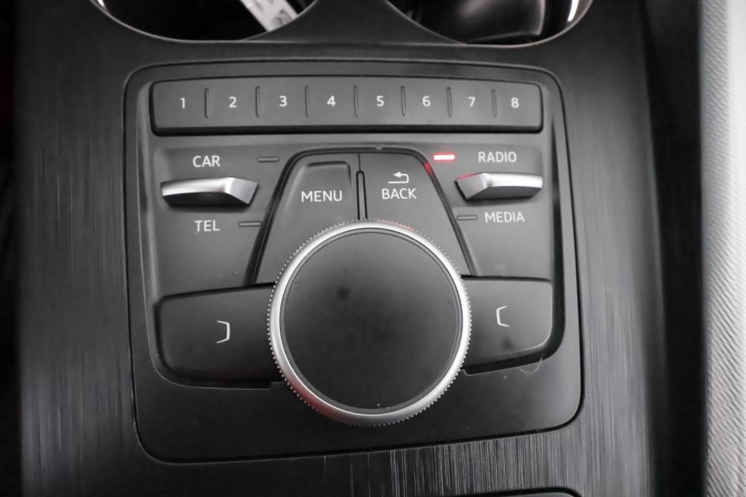 AUDI A4 2017