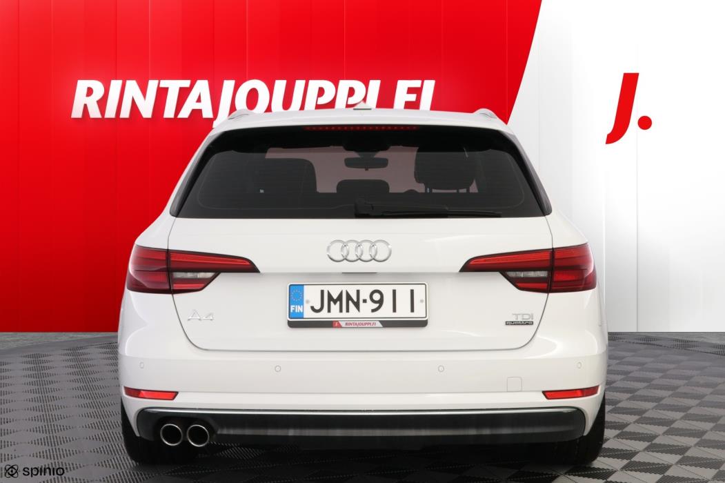 AUDI A4 2017