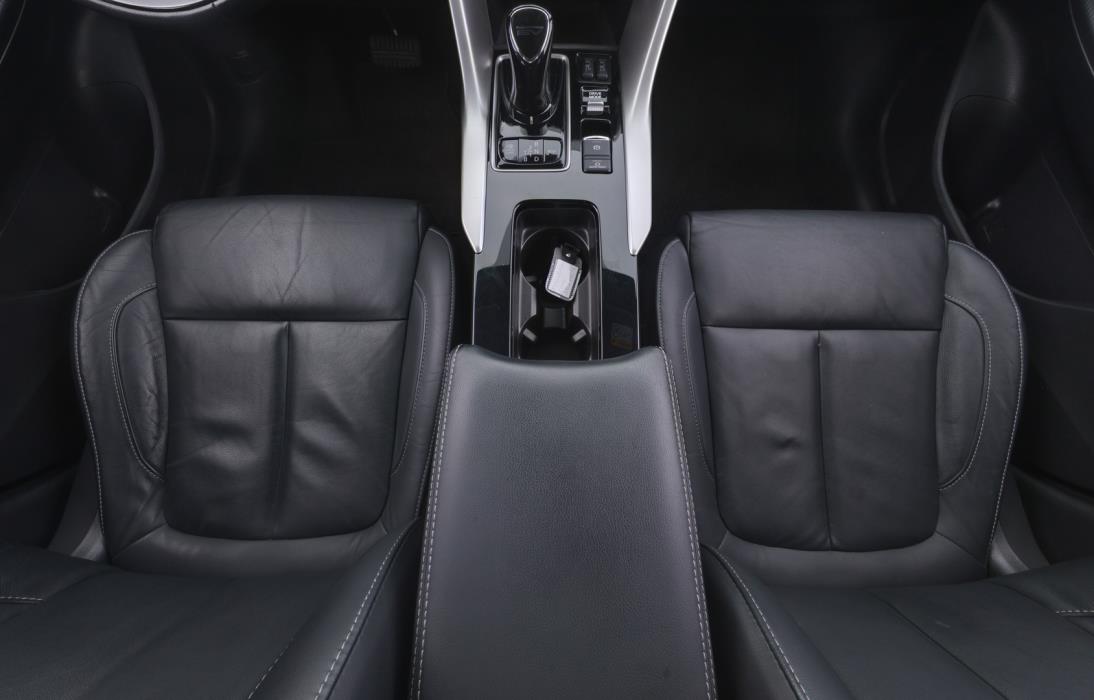 MITSUBISHI Eclipse 2022