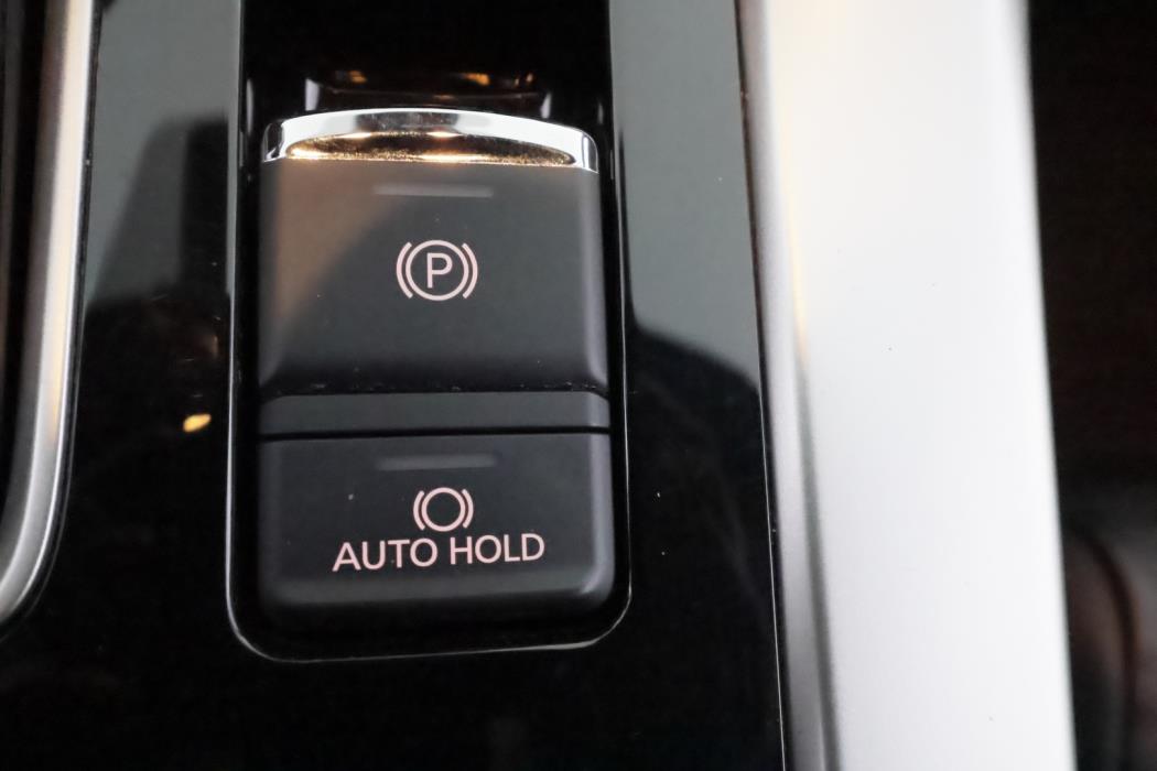 MITSUBISHI Eclipse 2022