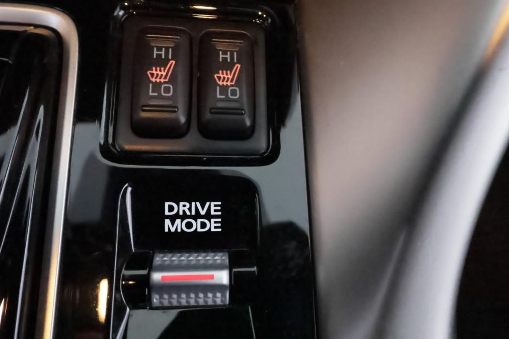 MITSUBISHI Eclipse 2022