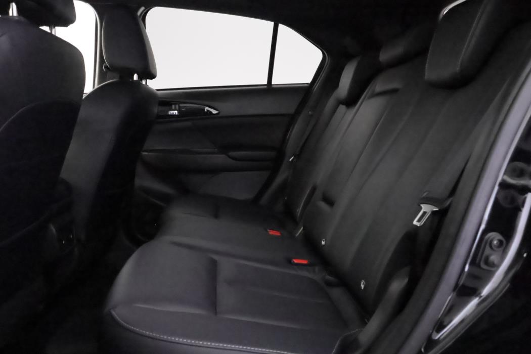 MITSUBISHI Eclipse 2022