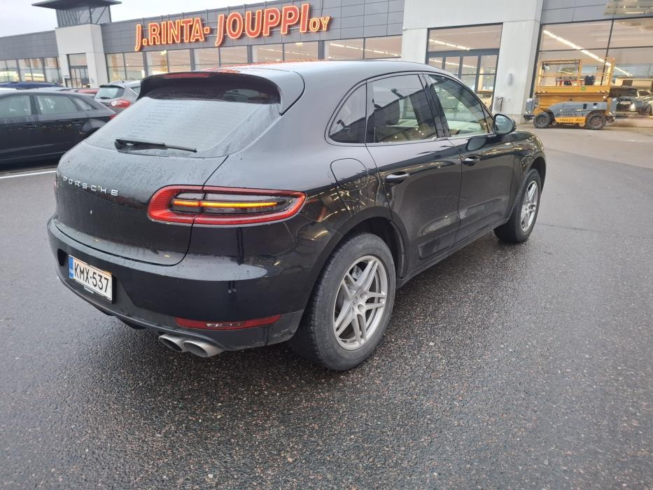 PORSCHE Macan 2015