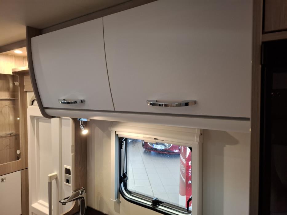 BÜRSTNER Lyseo Time T 690 G SkyLine Edition 2025 2025