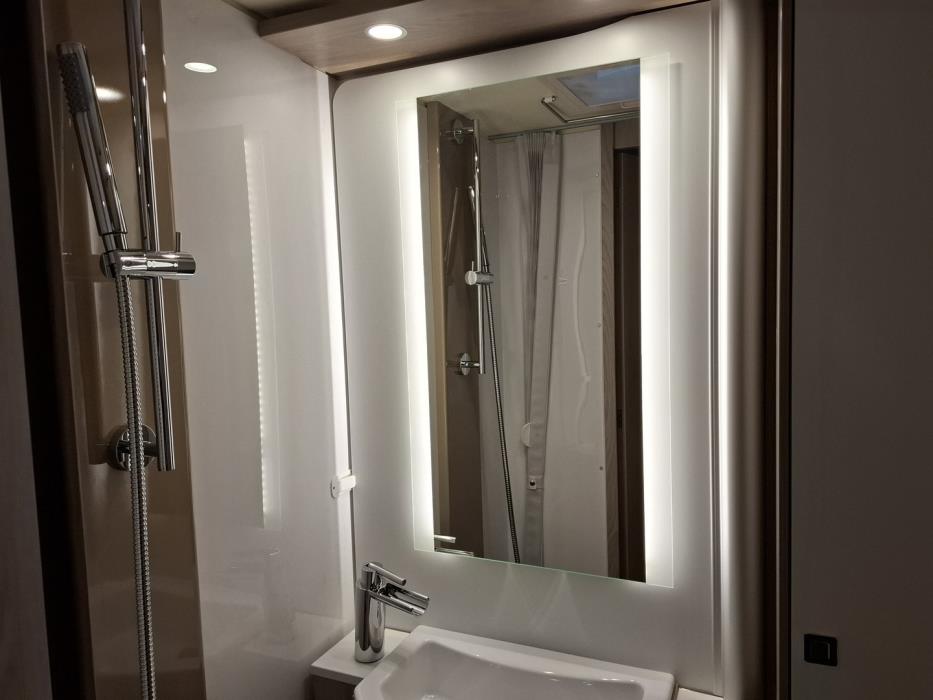 BÜRSTNER Lyseo Time T 690 G SkyLine Edition 2025 2025