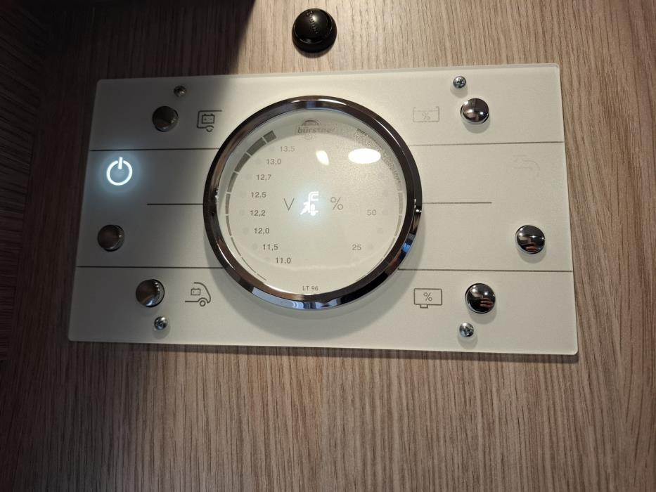 BÜRSTNER Lyseo Time T 690 G SkyLine Edition 2025 2025