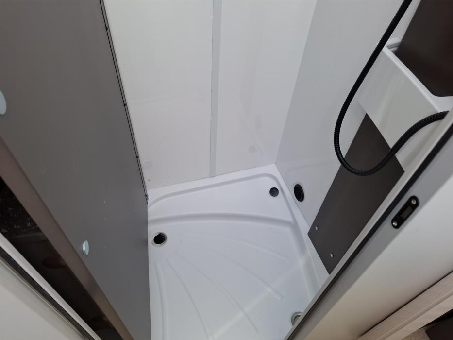 BÜRSTNER B66 LYSEO TD 690 G 2026