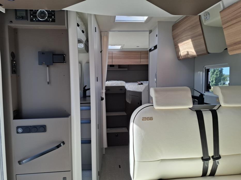 BÜRSTNER B66 LYSEO TD 690 G 2026