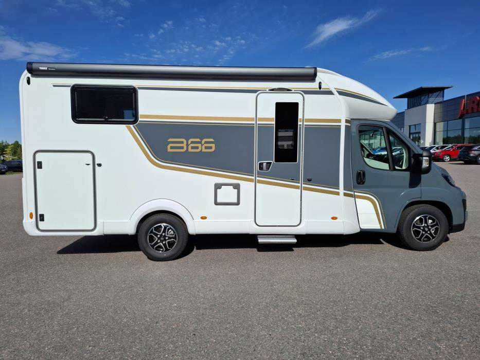 BÜRSTNER B66 LYSEO TD 690 G 2026