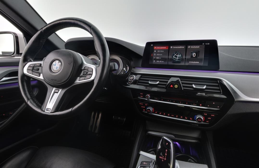 BMW 530 2019