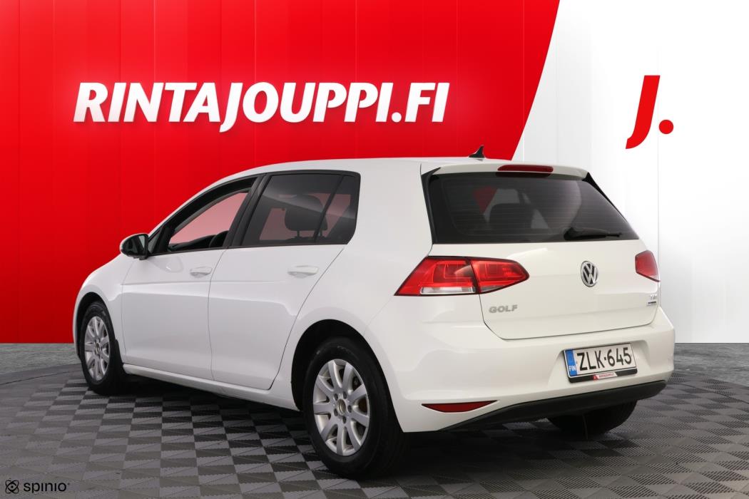 VOLKSWAGEN Golf 2016