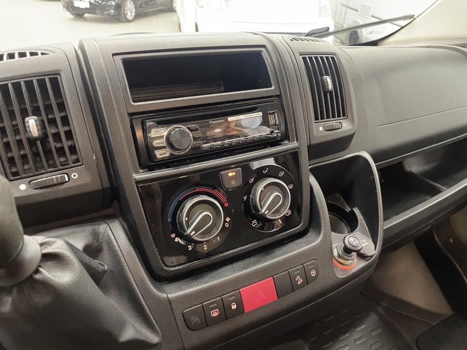 BÜRSTNER Nexxo Time T 569 2015