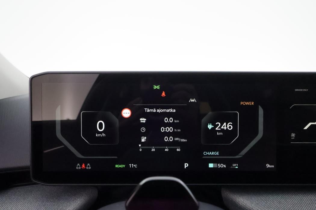 KIA EV4 2025