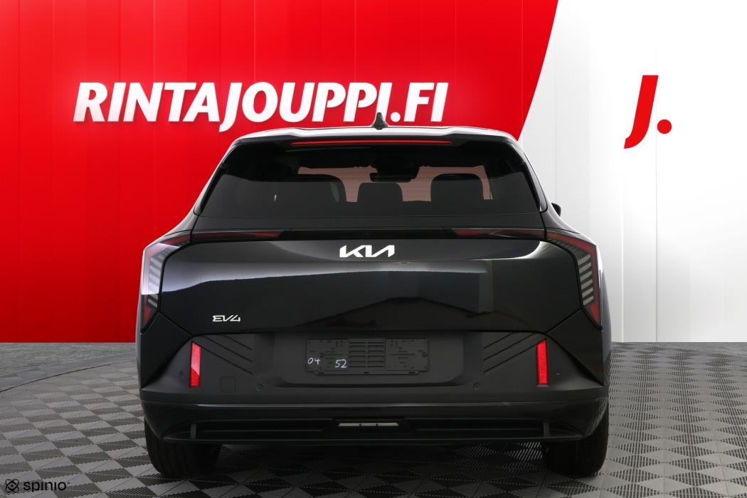 KIA EV4 2026