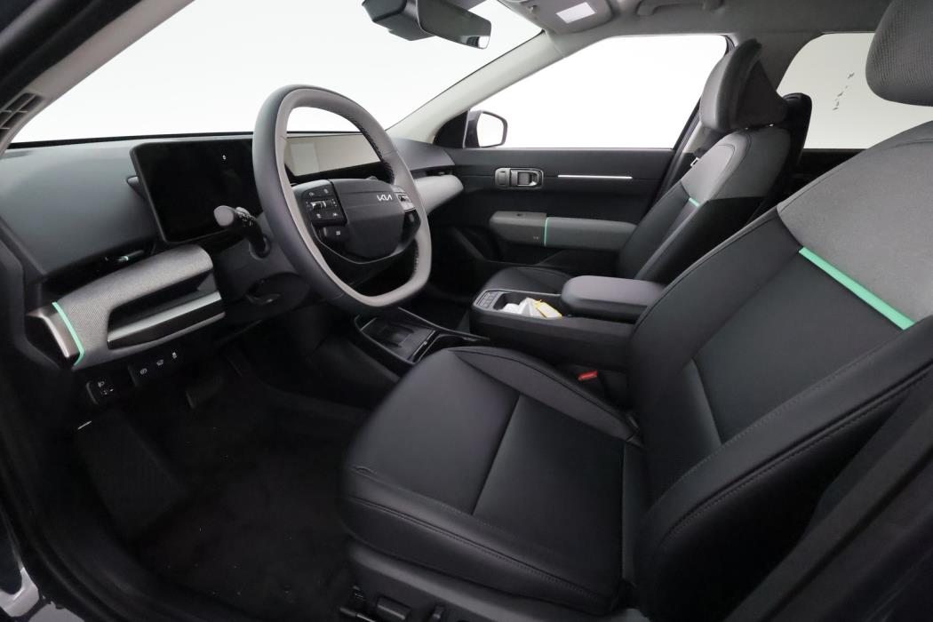 KIA EV4 2026