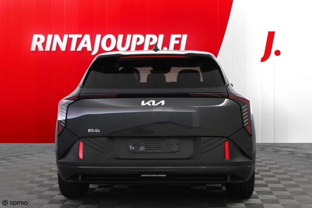 KIA EV4 2026
