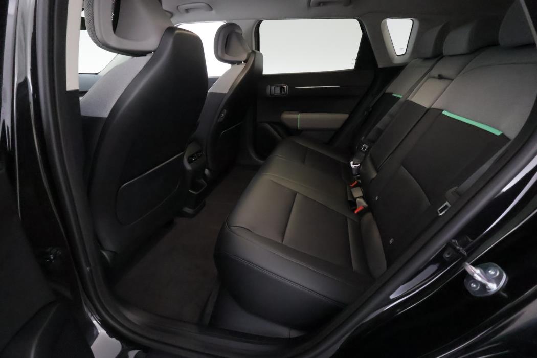 KIA EV4 2026