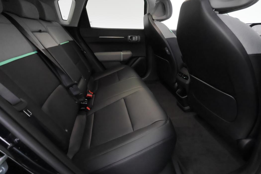 KIA EV4 2026