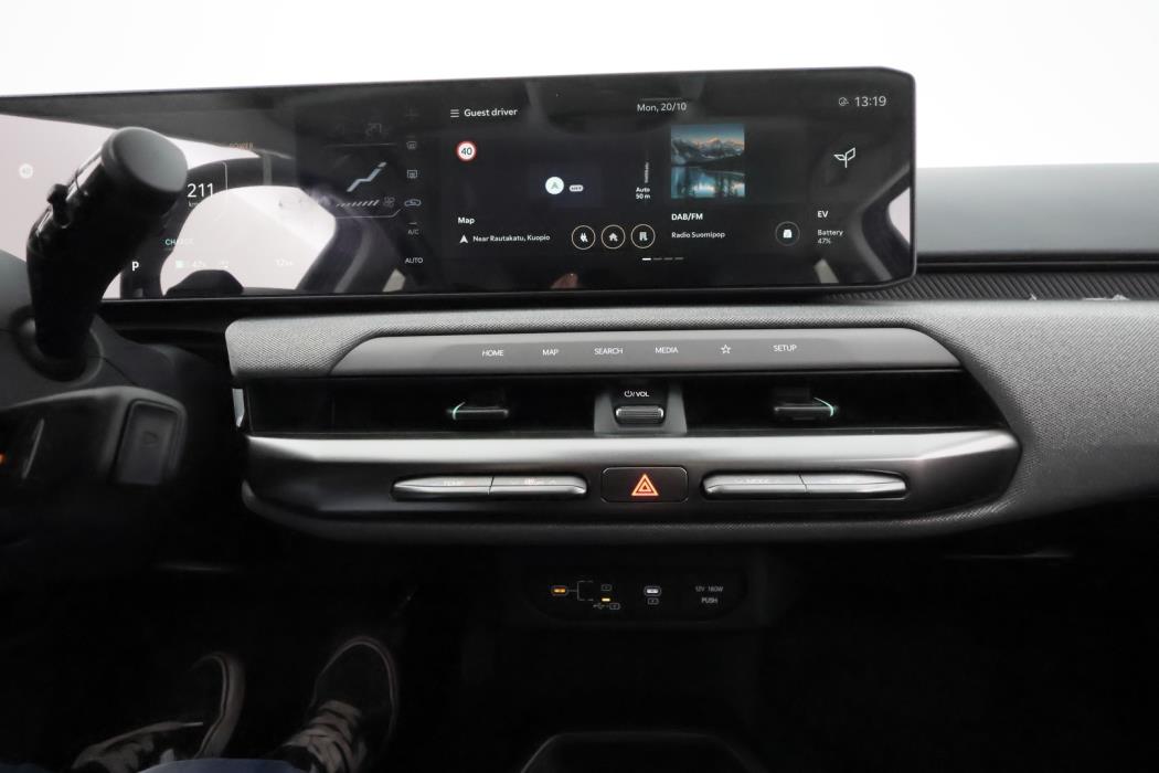 KIA EV4 2026