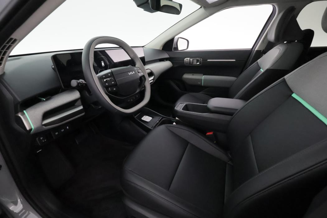 KIA EV4 2026