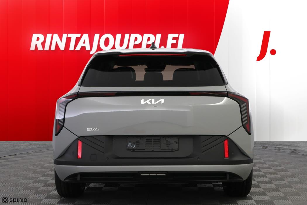 KIA EV4 2026