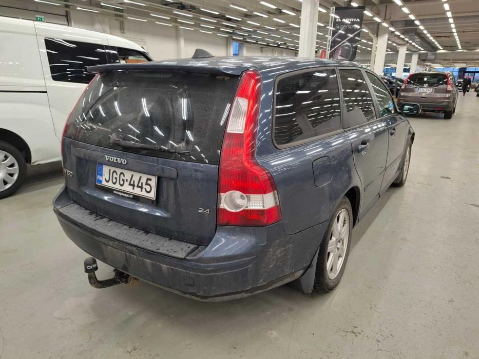 VOLVO V50 2005