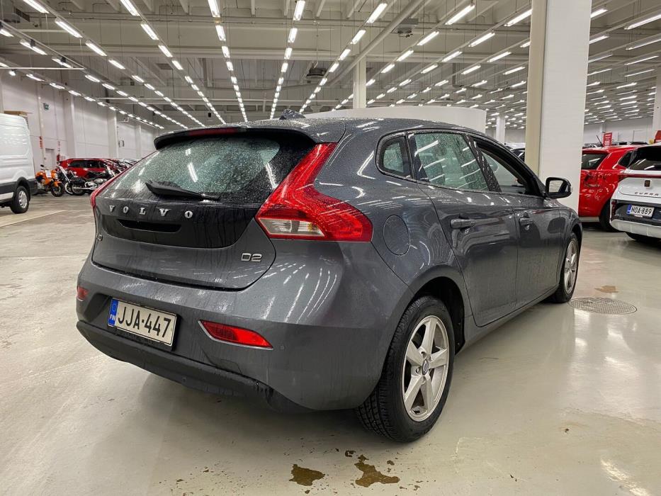 VOLVO V40 2013