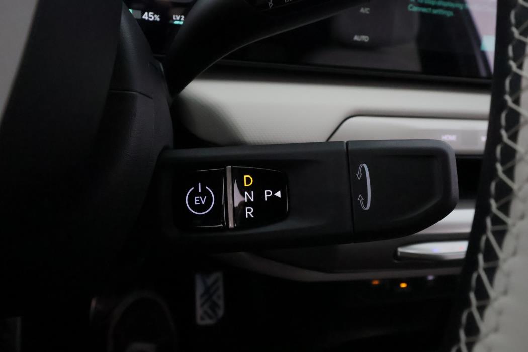 KIA EV4 2026