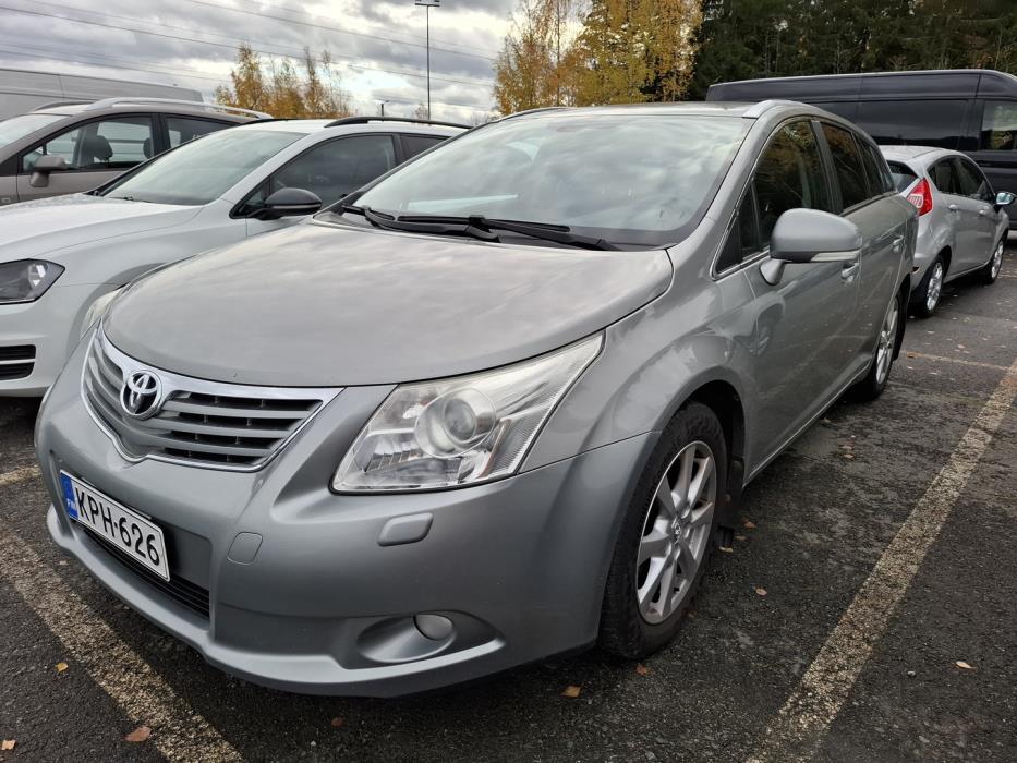 TOYOTA Avensis 2009