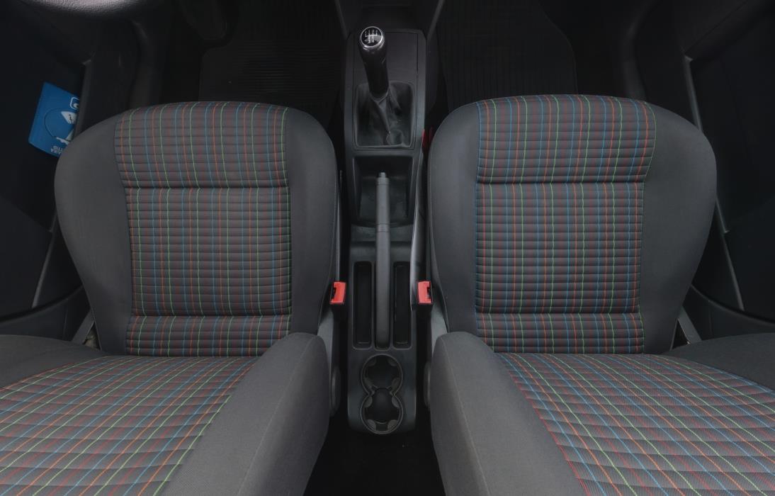 VOLKSWAGEN Polo 2008