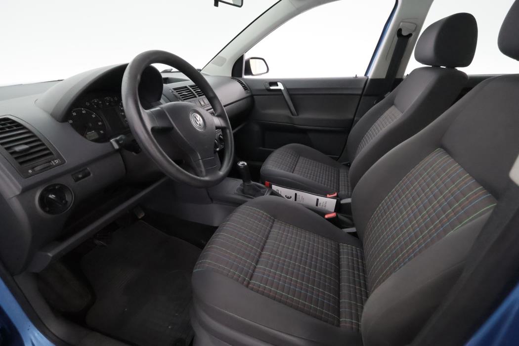 VOLKSWAGEN Polo 2008