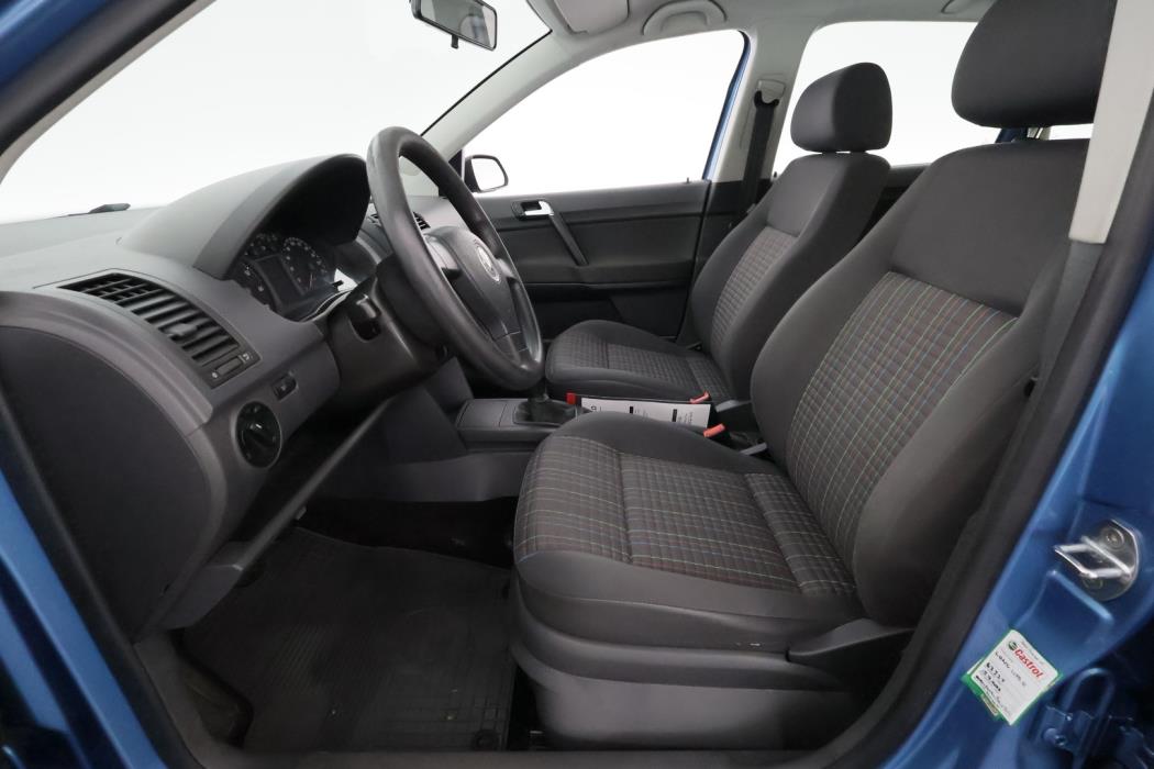 VOLKSWAGEN Polo 2008