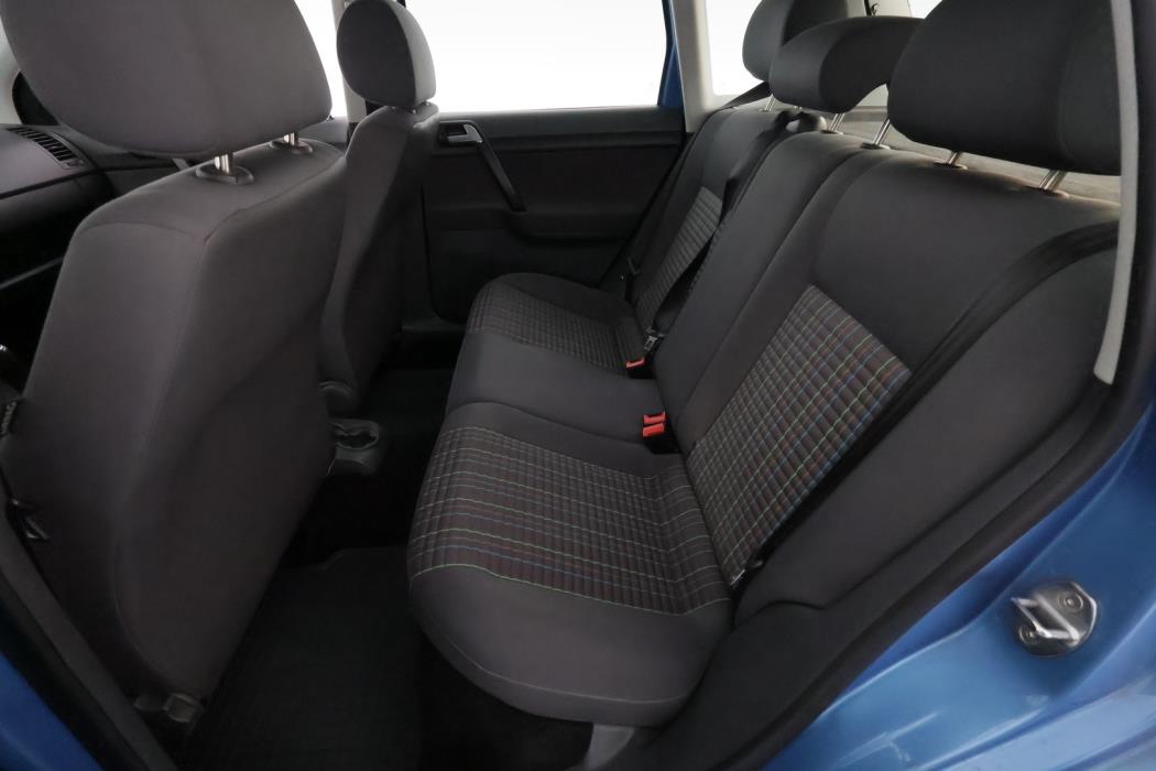 VOLKSWAGEN Polo 2008