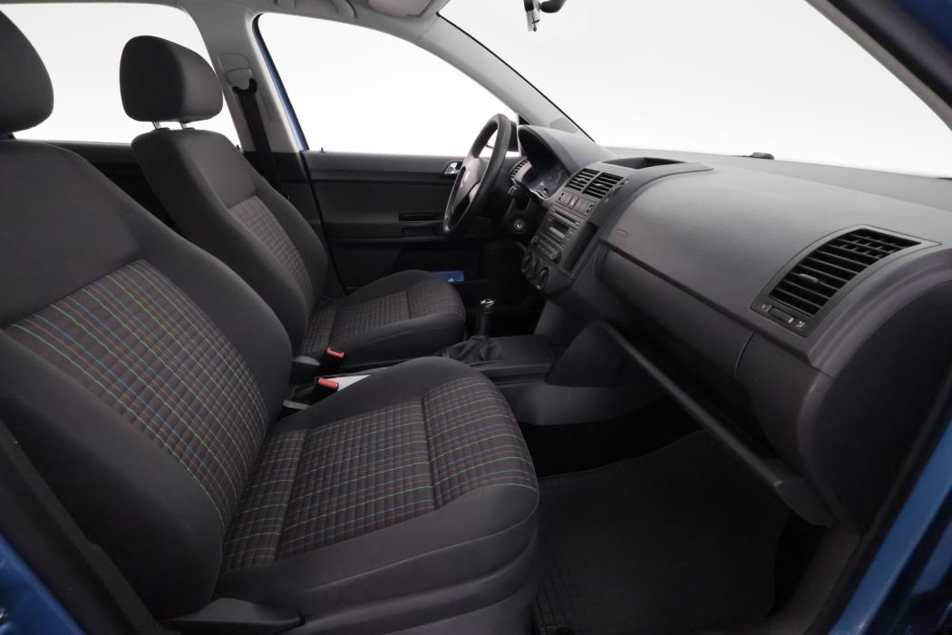 VOLKSWAGEN Polo 2008